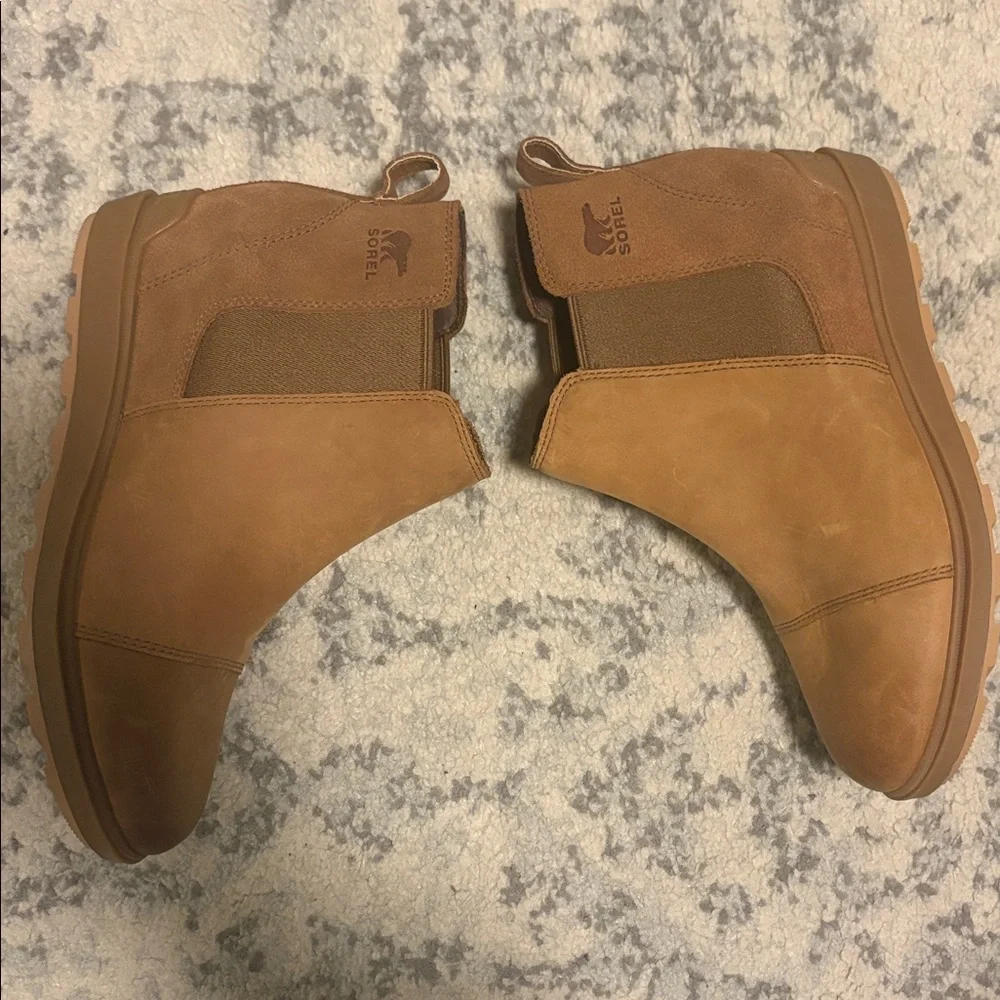 Sorel Women's Tan Evie II Chelsea Ankle Boots - Pull-Tab Slip-On Style